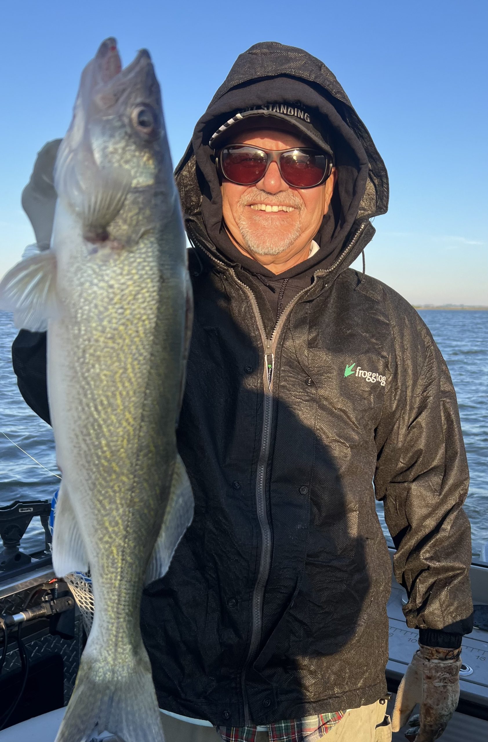 96C38C63-767E-4374-AAF1-CA5A1DA983CF